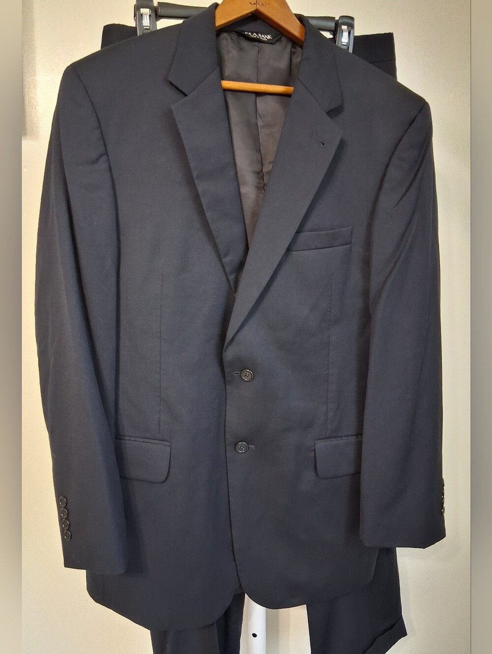 Jos A Bank "Gordon" Full Suit In Navy 100% Wool Top 41RG Slacks 35 RG - Picture 3 of 14